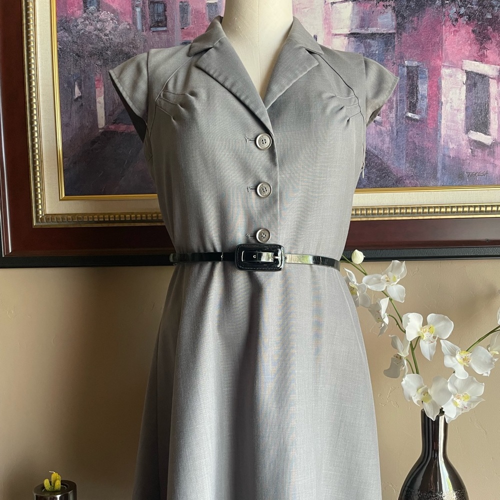 Calvin Klein Light Gray Vintage-Style Cap Sleeve Shirt Dress